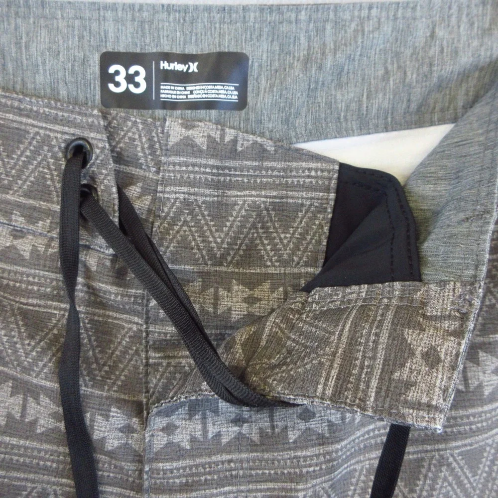 Hurley‎ Board Shorts Mens 33 Grey Phantom Aztec Geometric Stretch Surf Swim